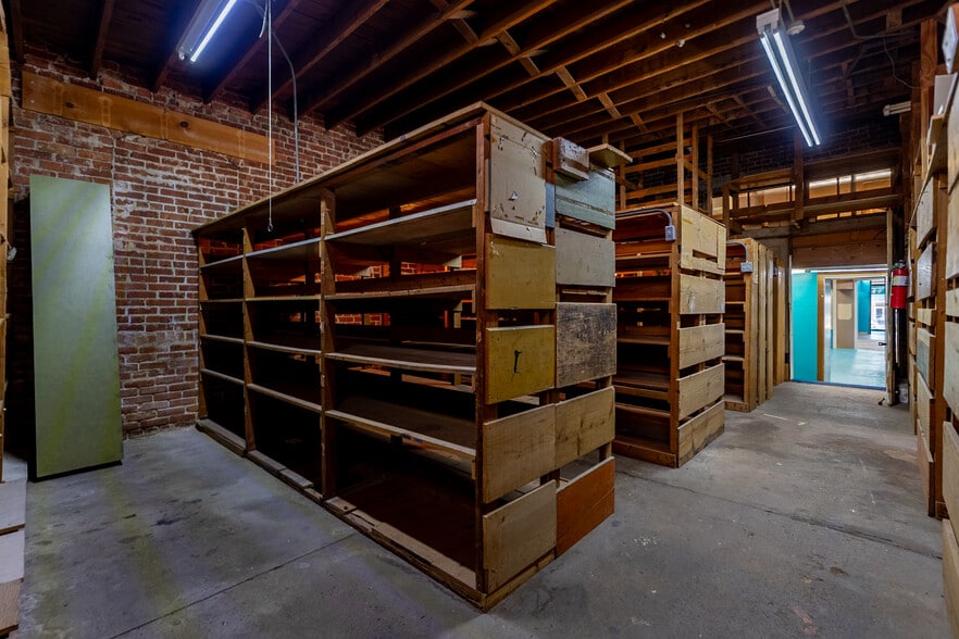 More Photos Of 815 S Main St, Stillwater Storefront Retail Office For Sale