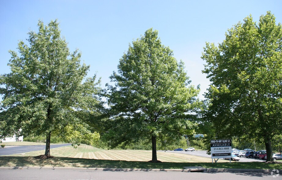 Primary Photo Of 1866 Lackland Hill Pky, Saint Louis Flex For Lease