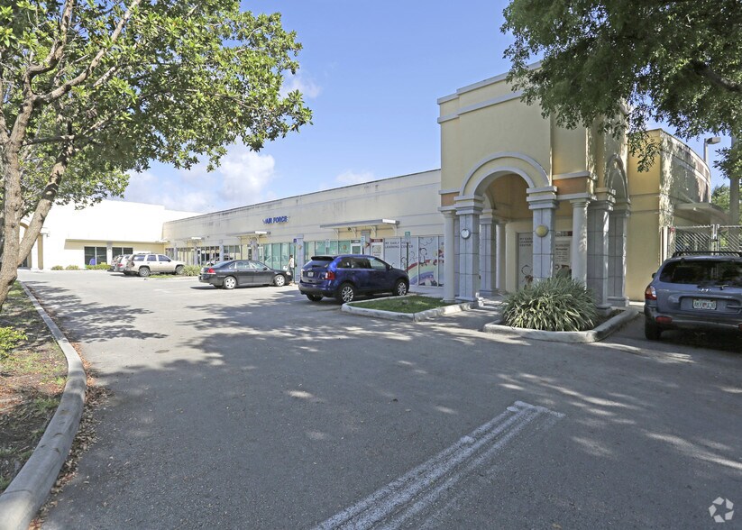 More Photos Of 4001-4089 SW 152nd Ave, Miami General Retail For Lease