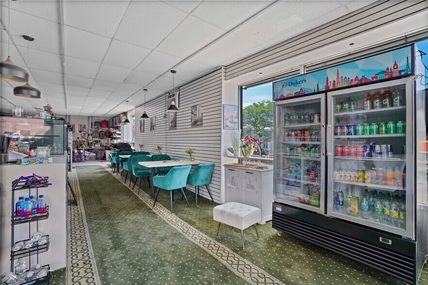 More Photos Of 167 Forbell St, Brooklyn Coworking Space