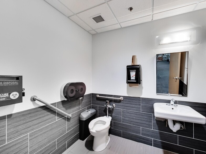 More Photos Of 540 Plains Rd E, Burlington Apartments For Sale