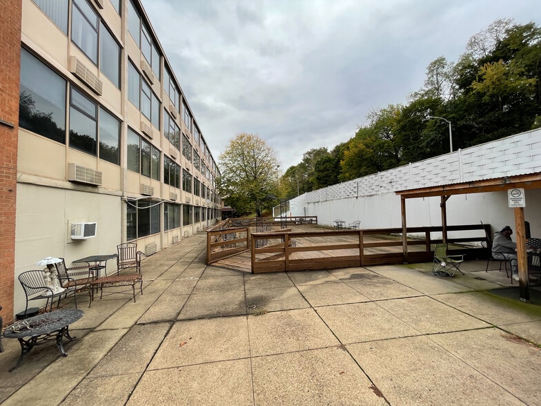 More Photos Of 624 Lysle Blvd, Mckeesport Assisted Living For Sale