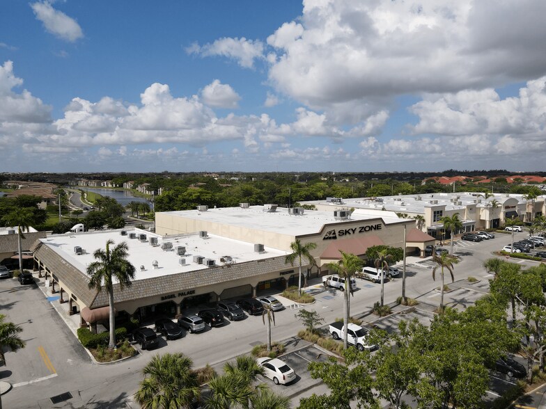 More Photos Of 11210-11300 Pines Blvd, Pembroke Pines Unknown For Lease