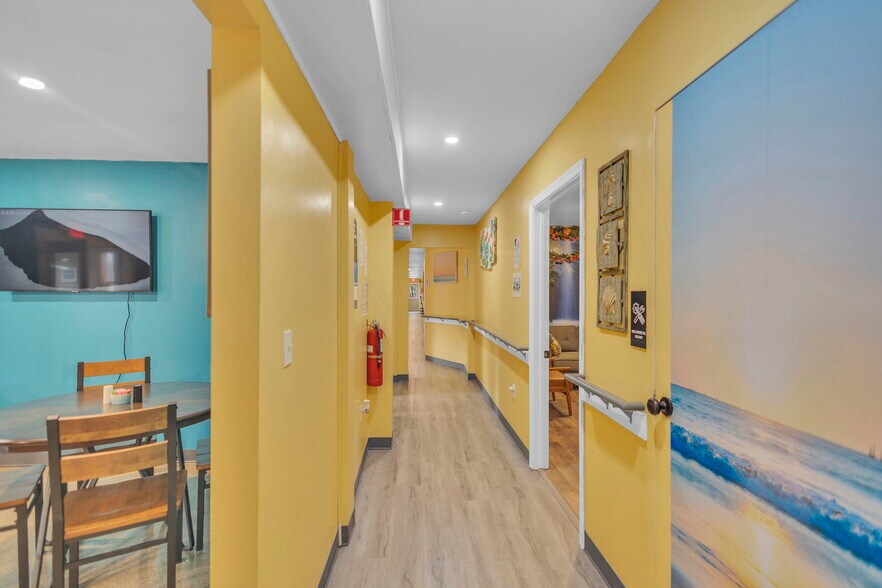 More Photos Of 106 Carr St, Nicholson Assisted Living For Sale