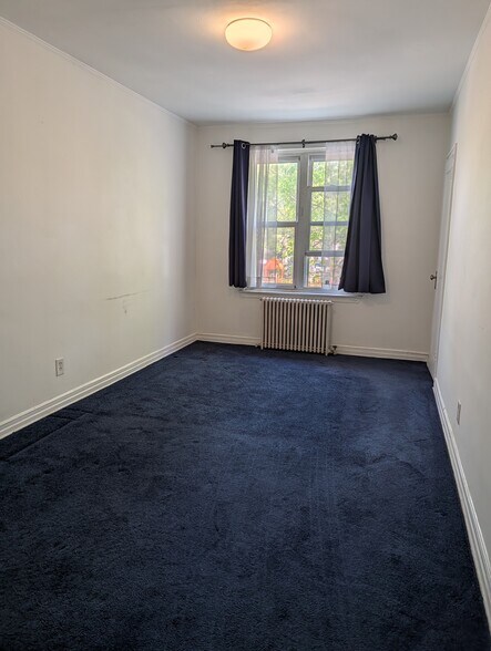 More Photos Of 207-11 Hillside Ave, Jamaica Storefront Retail Residential For Sale