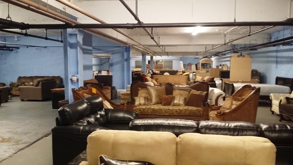 224 Smith St, Perth Amboy, NJ 08861 Industrial For Lease