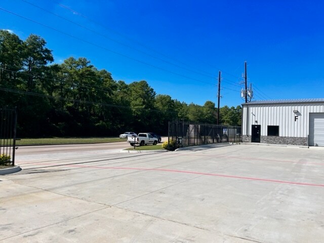 More Photos Of 25330 Aldine Westfield Rd, Spring Unknown For Lease