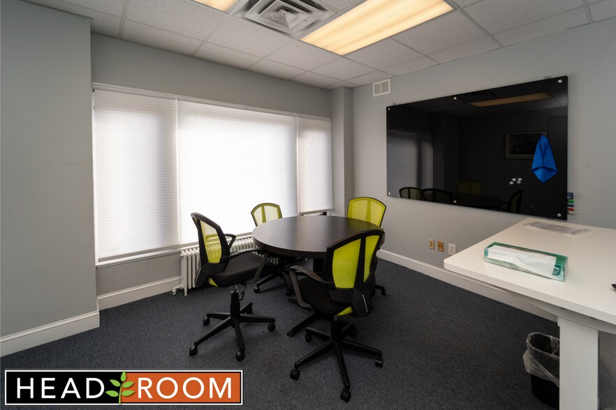 More Photos Of 24 Veterans Sq, Media Coworking Space