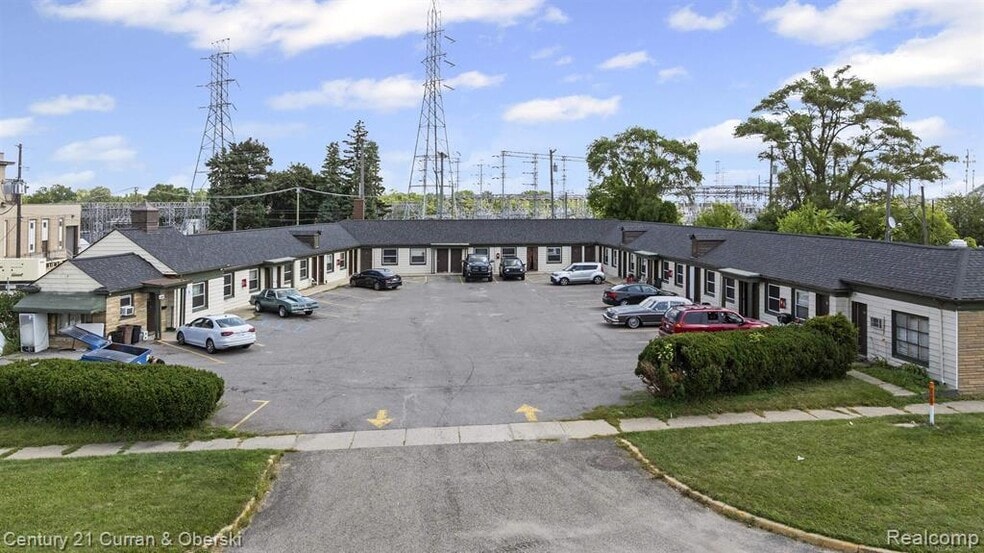 More Photos Of 44784 Woodward Ave, Pontiac Hotel For Sale