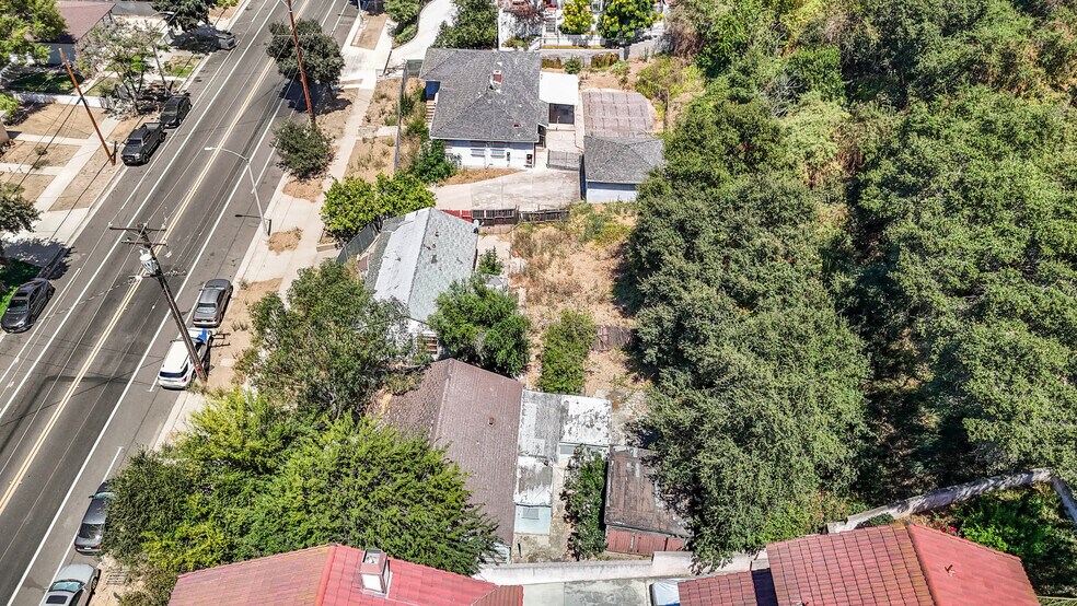 More Photos Of 185 Monterey Rd, South Pasadena Land For Sale