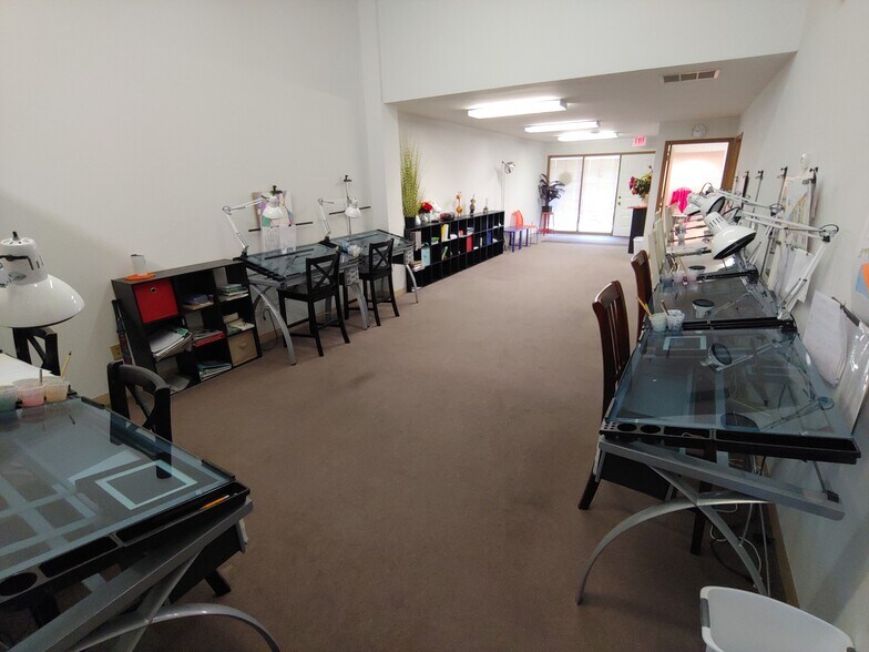 More Photos Of 6543 Commerce Pky, Dublin Office For Lease