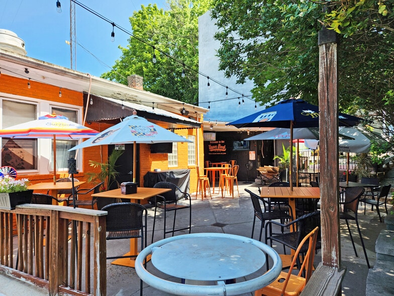 More Photos Of 231-239 S Main St, Mount Airy Freestanding For Sale