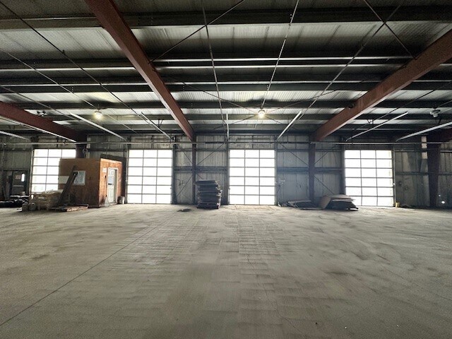More Photos Of 1903 121 Av NE, Edmonton Warehouse For Sale