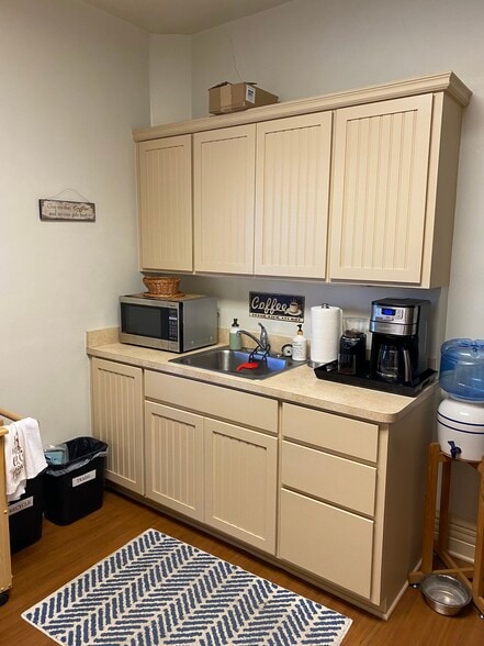 More Photos Of 1318 Chorro St, San Luis Obispo Office For Lease