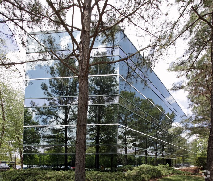 More Photos Of 5029 Corporate Woods Dr, Virginia Beach Office For Lease