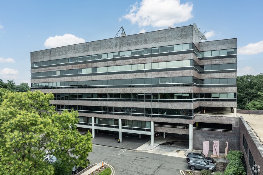 Primary Photo Of 2200 Fletcher Ave, Fort Lee Office For Lease