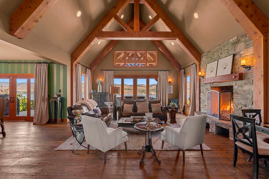 More Photos Of 250 Karma Kanyon Dr, Chelan Winery Vineyard For Sale