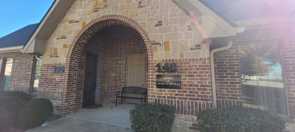 More Photos Of 1420 W Exchange Pky, Allen Coworking Space
