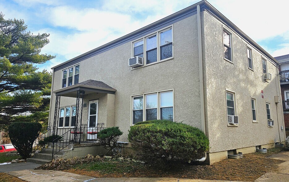 More Photos Of 818 N 46th St, Omaha Apartments For Sale