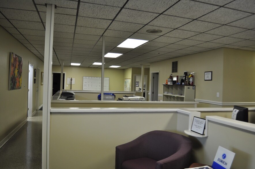 More Photos Of 3007 Fort Bragg Rd, Fayetteville Office For Sale
