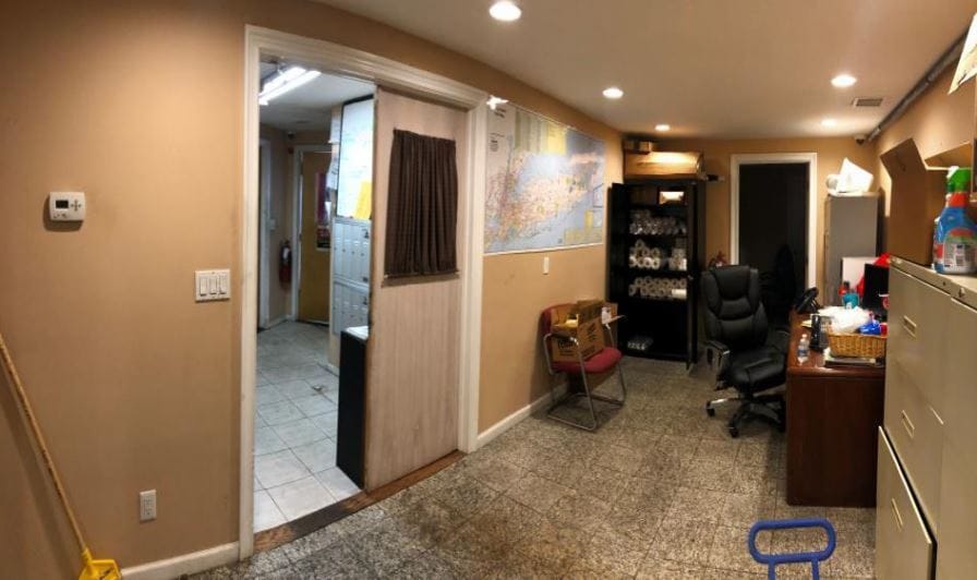 More Photos Of 286 Route 109, Farmingdale Freestanding For Lease