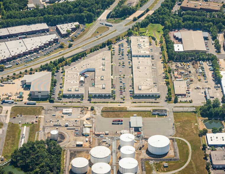 More Photos Of 8211 Terminal Rd, Lorton Light Manufacturing For Lease