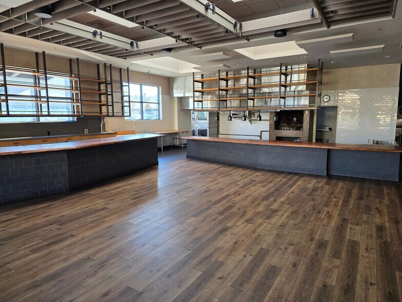 More Photos Of 765 Cedar St, Santa Cruz Freestanding For Sale
