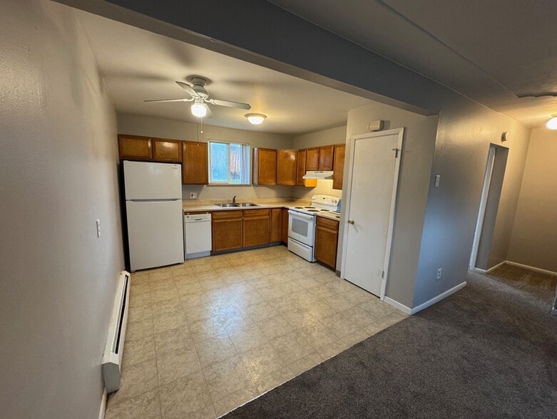 More Photos Of 1951 Upham St, Lakewood Apartments For Sale