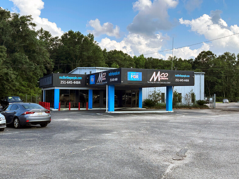 Primary Photo Of 8461 Airport Blvd, Mobile Auto Dealership For Sale