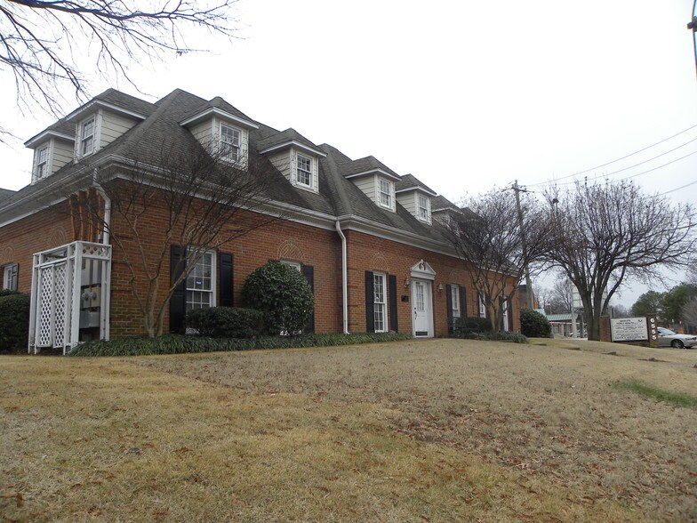 More Photos Of 6555 Stage Rd, Memphis Medical For Lease