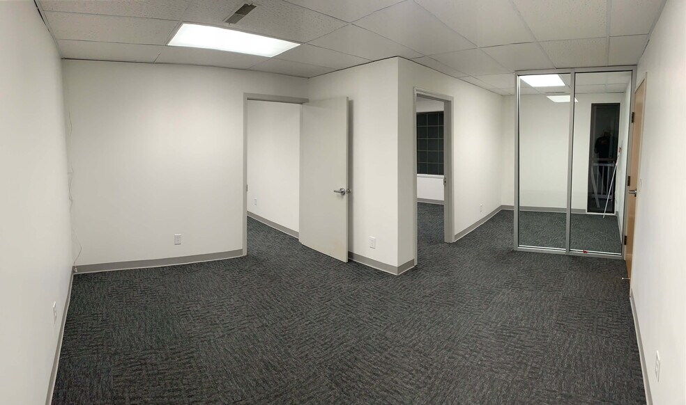 More Photos Of 3030 S 9th St, Kalamazoo Medical For Sale