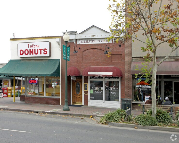 More Photos Of 143 E Tulare Ave, Tulare Storefront For Sale