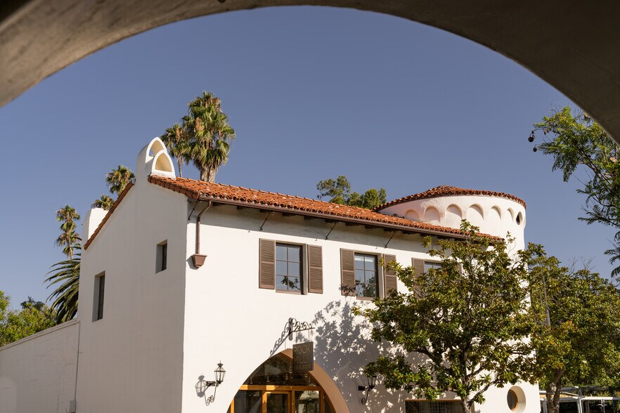 More Photos Of 701-705 Anacapa St, Santa Barbara Storefront Retail Office For Lease