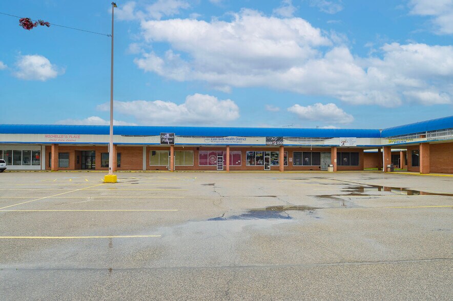 More Photos Of 1200 Camp Jackson Road, Cahokia Heights General Retail For Sale