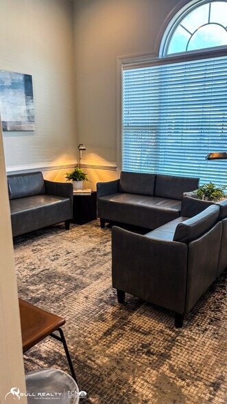 More Photos Of 4411 Suwanee Dam Rd, Suwanee Office For Sale