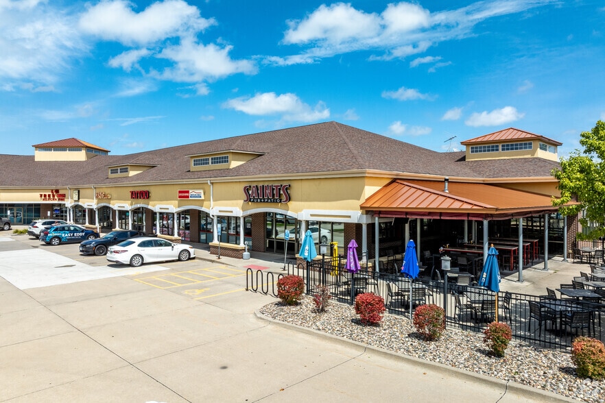 More Photos Of 13-87 Carefree Ln, Waukee Unknown For Lease