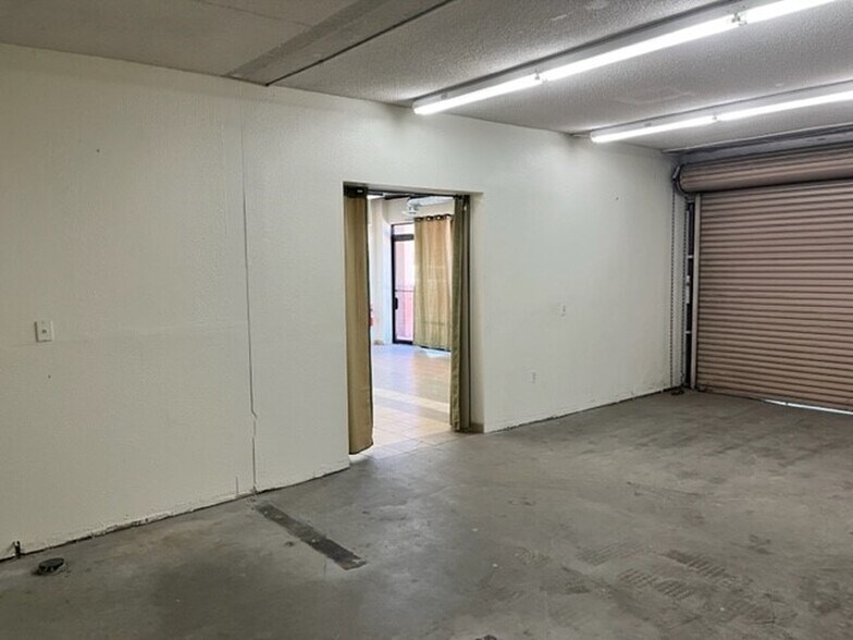 More Photos Of 9855 Prospect Ave, Santee Office For Lease