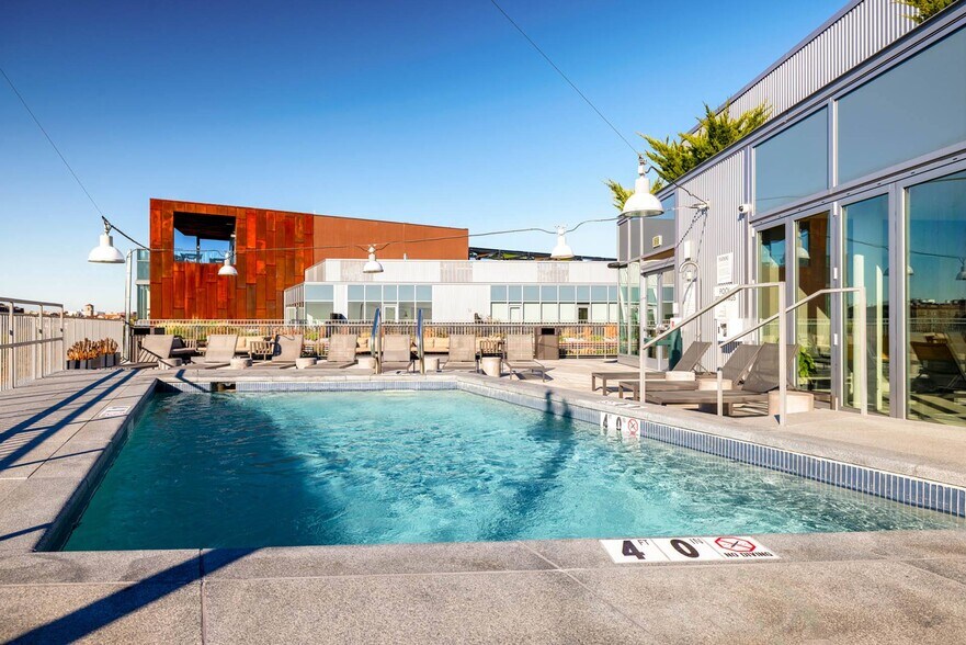 More Photos Of 901 W St NW, Washington Apartments For Lease