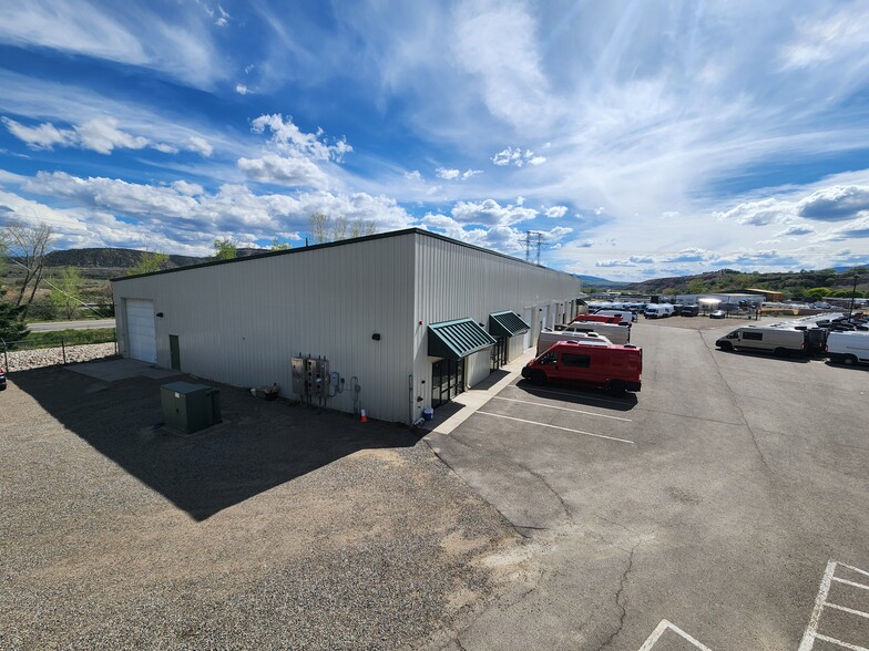 Primary Photo Of 6 Powerline Rd, Rifle Warehouse For Lease