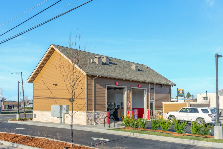 More Photos Of 1850 Division st, Spokane Freestanding For Sale