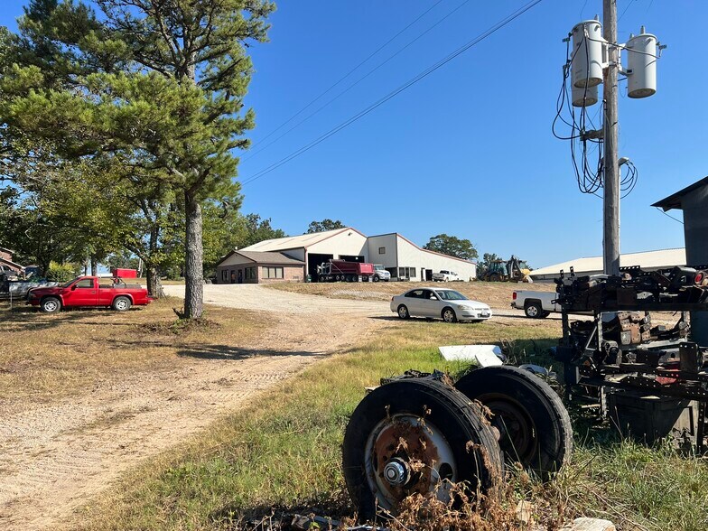 More Photos Of 6468 US Highway 63, West Plains Land For Sale