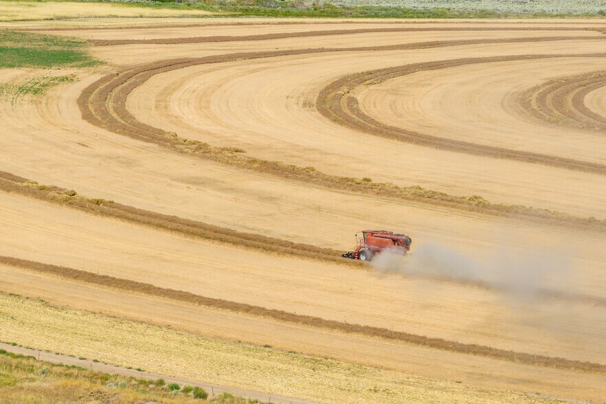 More Photos Of 425-940 Constantia Rd, Doyle Land For Sale