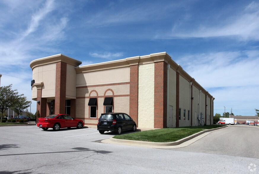 More Photos Of 1259-1263 N State Road 135, Greenwood Unknown For Lease