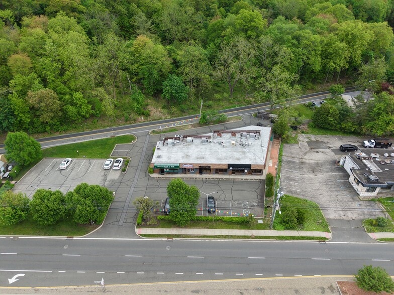 Primary Photo Of 589 Route 303, Blauvelt Storefront For Lease