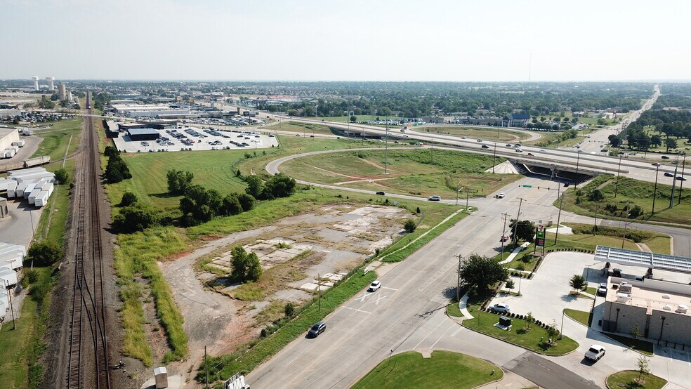 More Photos Of 721 Memorial, Oklahoma City Land For Sale