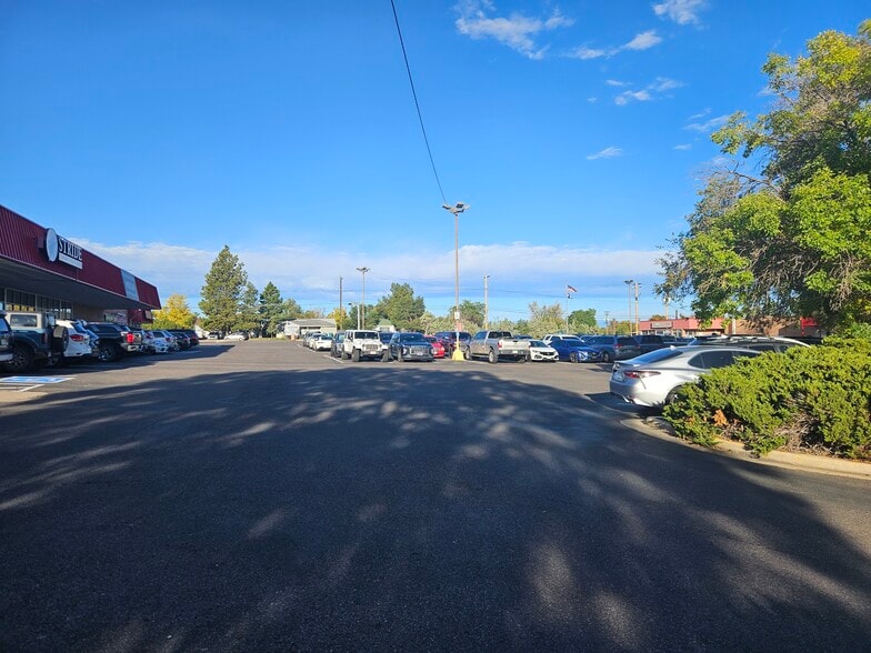 More Photos Of 10690 Del Mar Pky, Aurora Unknown For Lease