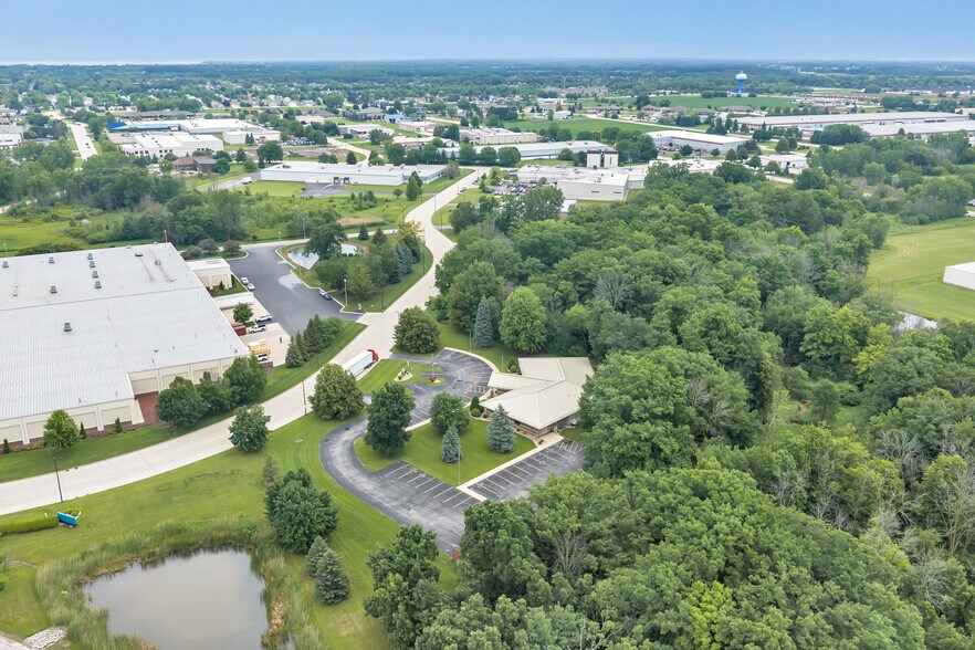 More Photos Of 2980 Walker Dr, Green Bay Office For Sale