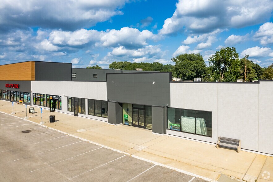 More Photos Of 115 16th Ave NW, Rochester Unknown For Lease