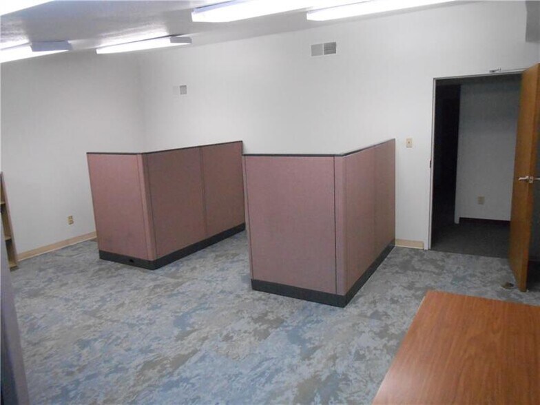 More Photos Of 5081 Old Clairton Rd, Pittsburgh Office For Lease
