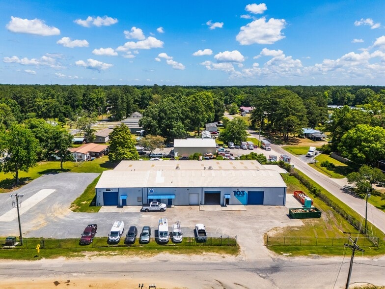 More Photos Of 103 Ardis St, Summerville Warehouse For Sale